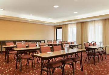 Courtyard By Marriott Hotel 3*