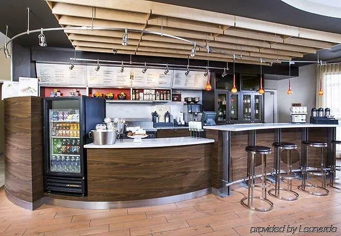 Courtyard By Marriott 3*