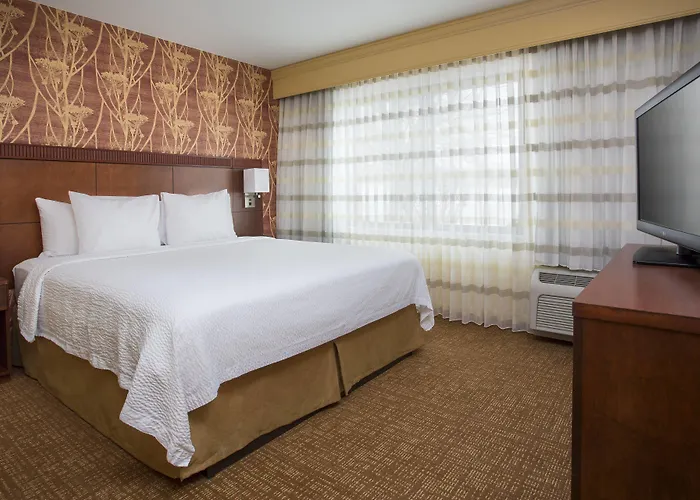 Courtyard By Marriott Hotel Peoria