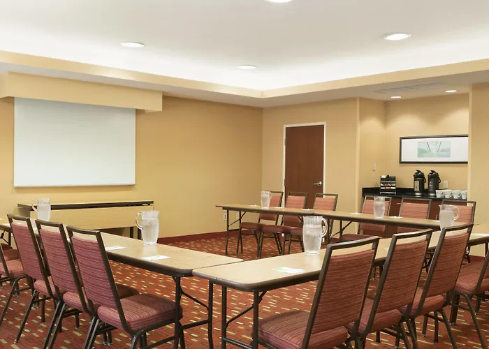 Courtyard By Marriott