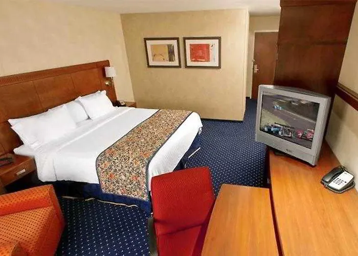 Hotel Courtyard By Marriott 3*